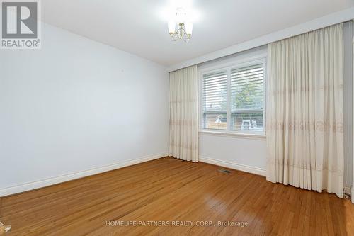 46 Ironwood Road, Toronto (Humbermede), ON - Indoor Photo Showing Other Room