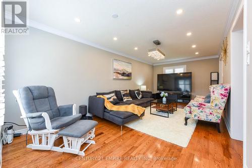 43 Karsh Crescent, Hamilton (Waterdown), ON - Indoor Photo Showing Living Room