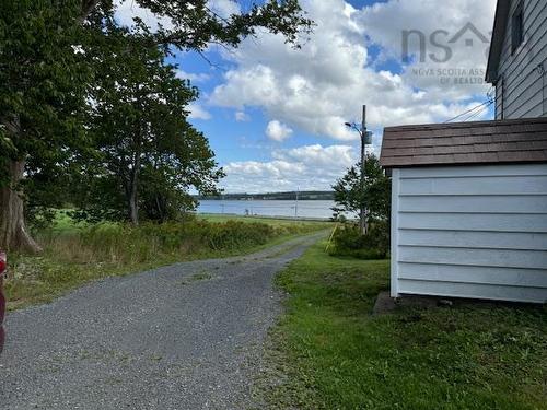 284 Seaview Drive, North Sydney, NS 