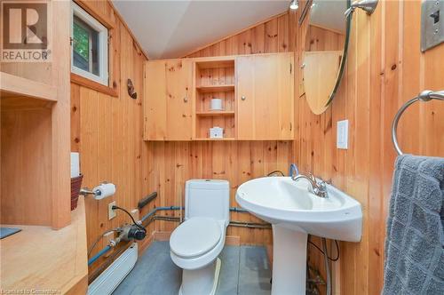 3 Valley View Close, Mulmur, ON - Indoor Photo Showing Bathroom