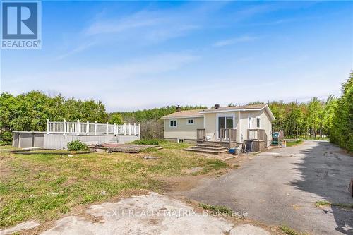 590 County Rd 10 Road, East Hawkesbury, ON - Outdoor