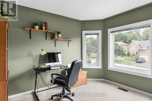 19 Peck Street, Barrie (Painswick North), ON - Indoor Photo Showing Office