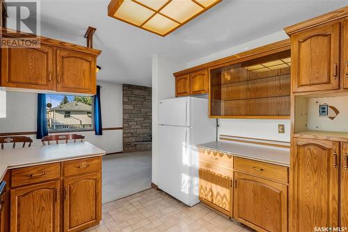 1602 Cumberland Avenue S, Saskatoon, SK - Indoor Photo Showing Kitchen