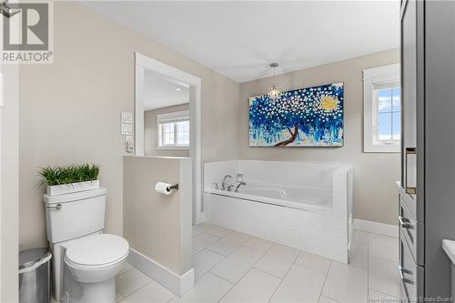 40 Louis Arthur, Dieppe, NB - Indoor Photo Showing Bathroom