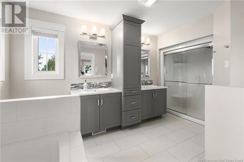 40 Louis Arthur, Dieppe, NB - Indoor Photo Showing Bathroom