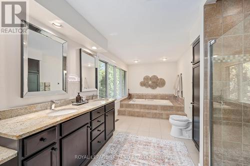 29 Ullswater Crescent, London, ON - Indoor Photo Showing Bathroom