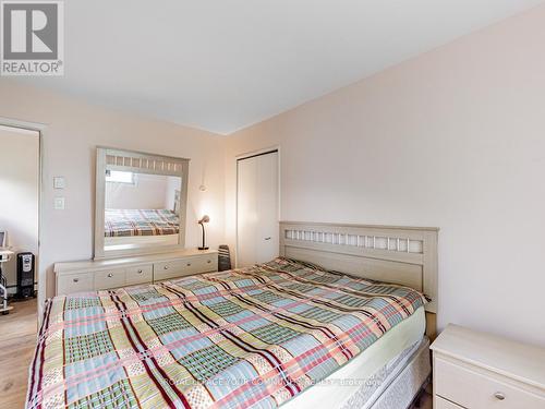 20 Glendower Circuit, Toronto (L'Amoreaux), ON - Indoor Photo Showing Bedroom