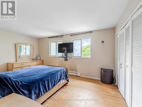 20 Glendower Circuit, Toronto (L'Amoreaux), ON - Indoor Photo Showing Bedroom