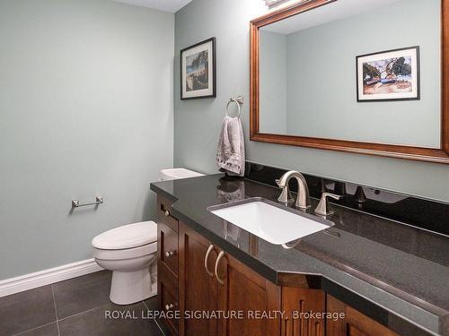 12 Coakwell Dr, Markham, ON - Indoor Photo Showing Bathroom