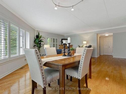 23-2120 Headon Rd, Burlington, ON - Indoor Photo Showing Dining Room