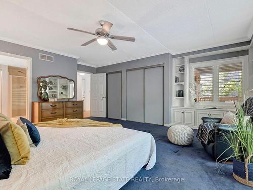 23-2120 Headon Rd, Burlington, ON - Indoor Photo Showing Bedroom