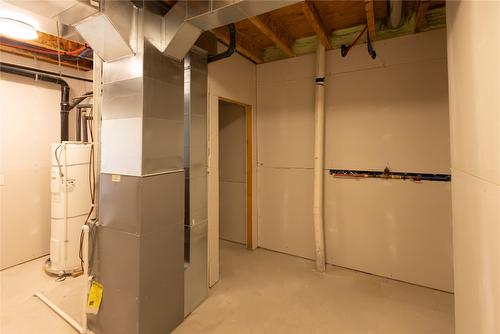 1675 Harbour View Crescent, West Kelowna, BC - Indoor Photo Showing Basement