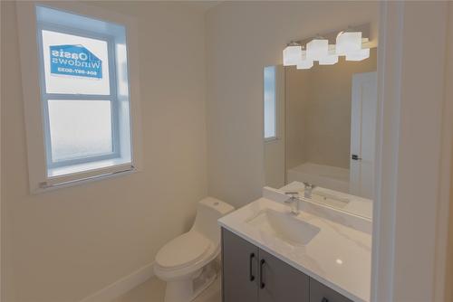 1675 Harbour View Crescent, West Kelowna, BC - Indoor Photo Showing Bathroom