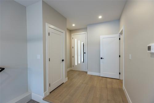 1675 Harbour View Crescent, West Kelowna, BC - Indoor Photo Showing Other Room