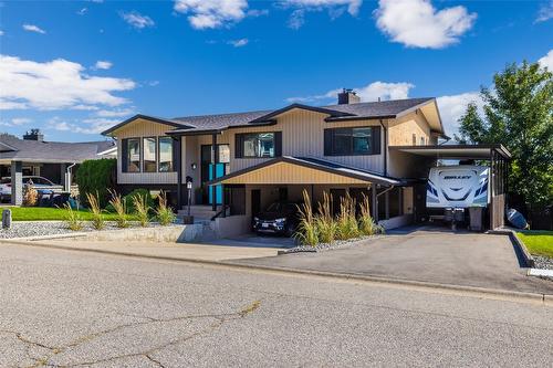 1715 Sonora Drive, Kelowna, BC - Outdoor With Facade