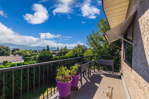 1715 Sonora Drive, Kelowna, BC - Outdoor With View