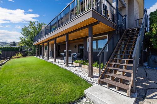 1715 Sonora Drive, Kelowna, BC - Outdoor With Deck Patio Veranda