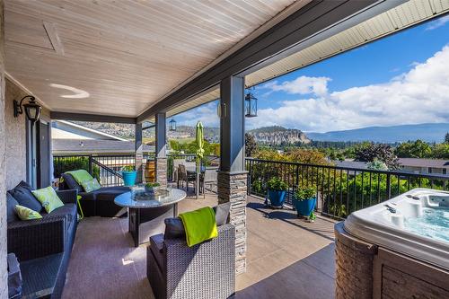 1715 Sonora Drive, Kelowna, BC - Outdoor With Deck Patio Veranda With Exterior