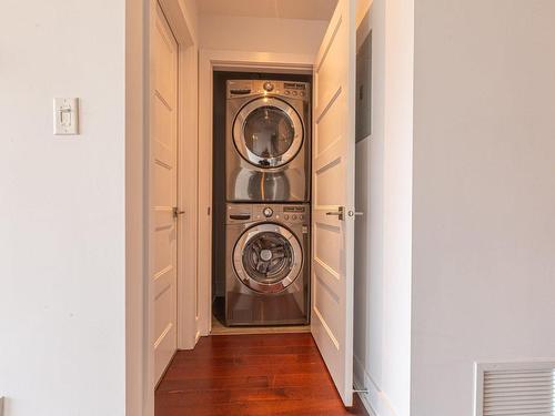 Laundry room - 301-711 Rue De La Commune O., Montréal (Ville-Marie), QC - Indoor Photo Showing Laundry Room