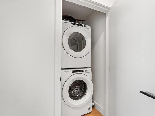 538-920 Reunion Ave, Langford, BC - Indoor Photo Showing Laundry Room