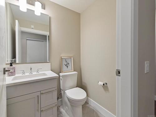 306-3529 Dolphin Dr, Nanoose Bay, BC - Indoor Photo Showing Bathroom