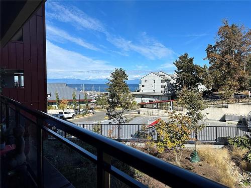 306-3529 Dolphin Dr, Nanoose Bay, BC - Outdoor With Balcony