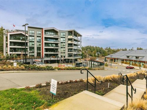 306-3529 Dolphin Dr, Nanoose Bay, BC - Outdoor With Balcony