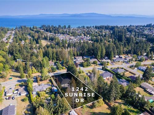 1242 Sunrise Dr, Parksville, BC 