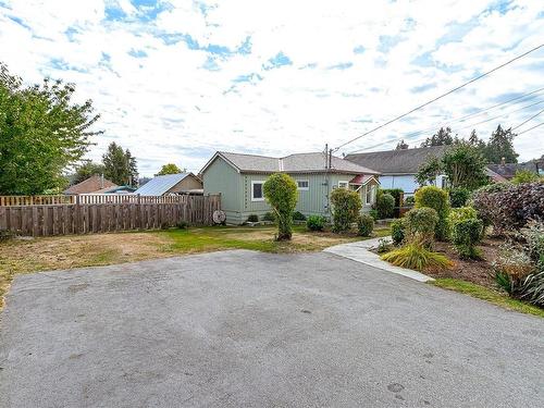 9885 Willow St, Chemainus, BC 