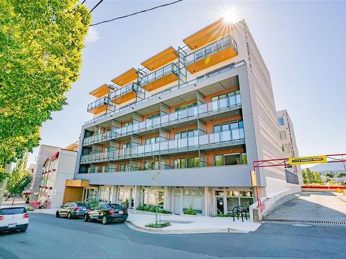 412-91 Chapel St, Nanaimo, BC - Outdoor With Balcony