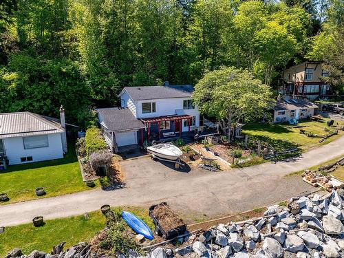 2156 Hall Rd, Courtenay, BC 