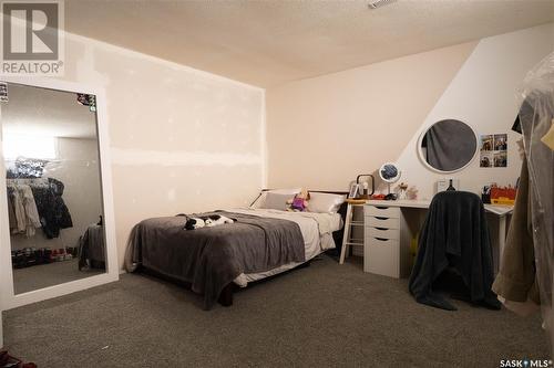 814 W Avenue N, Saskatoon, SK - Indoor Photo Showing Bedroom