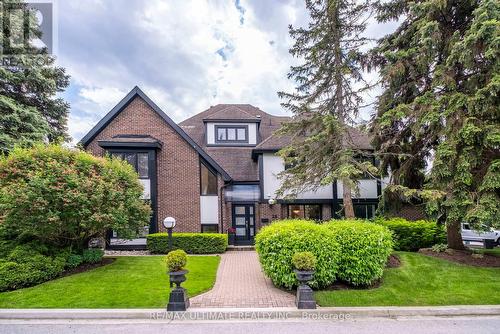 28 Saville Court, Markham (Bayview Fairway-Bayview Country Club Estates), ON - Outdoor