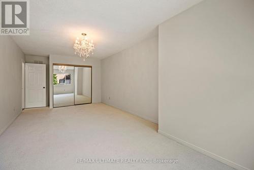 28 Saville Court, Markham (Bayview Fairway-Bayview Country Club Estates), ON - Indoor Photo Showing Other Room