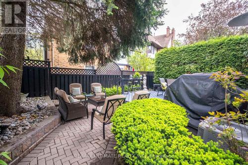 28 Saville Court, Markham, ON - Outdoor With Deck Patio Veranda