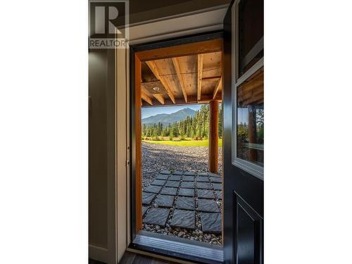 2346 Blaeberry Road, Golden, BC -  Photo Showing Other Room