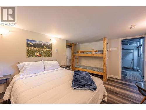 2346 Blaeberry Road, Golden, BC - Indoor Photo Showing Bedroom