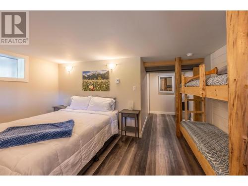 2346 Blaeberry Road, Golden, BC - Indoor Photo Showing Bedroom