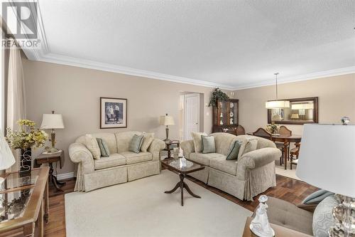 570 Macdonald Ave # 103, Sault Ste. Marie, ON - Indoor Photo Showing Living Room