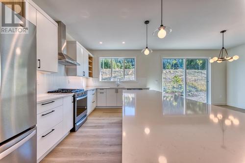 7760 Okanagan Landing Road Unit# 130, Vernon, BC - Indoor Photo Showing Kitchen With Upgraded Kitchen