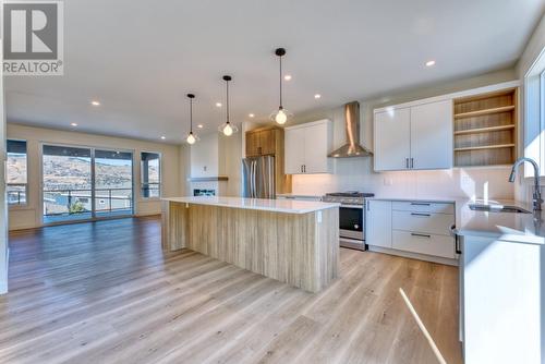 7760 Okanagan Landing Road Unit# 130, Vernon, BC - Indoor Photo Showing Kitchen With Upgraded Kitchen