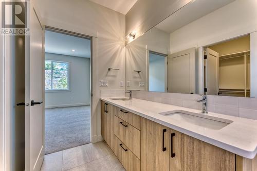 7760 Okanagan Landing Road Unit# 130, Vernon, BC - Indoor Photo Showing Bathroom