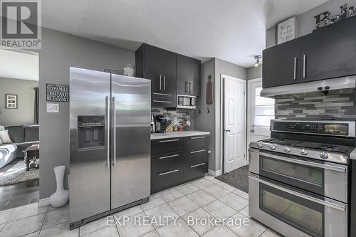 415 Edenridge Drive, London, ON - Indoor Photo Showing Kitchen With Stainless Steel Kitchen