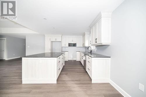 10 Durant Street, Petawawa, ON - Indoor Photo Showing Kitchen