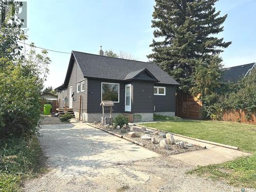 712 Boyle Street, Indian Head, SK - Outdoor