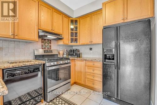 24 Mediterra Drive, Vaughan (Vellore Village), ON - Indoor Photo Showing Kitchen