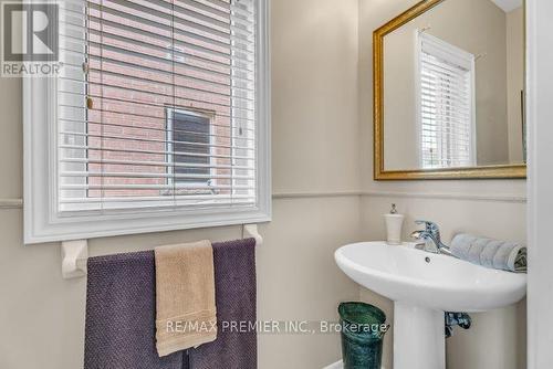 24 Mediterra Drive, Vaughan, ON - Indoor Photo Showing Bathroom