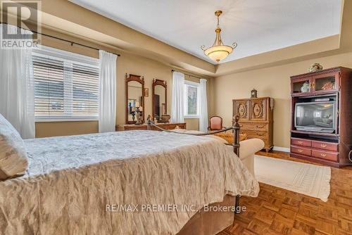 24 Mediterra Drive, Vaughan, ON - Indoor Photo Showing Bedroom