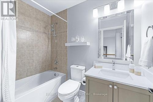 1664 Moyer Avenue, Innisfil (Alcona), ON - Indoor Photo Showing Bathroom