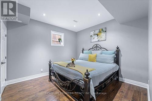 1664 Moyer Avenue, Innisfil (Alcona), ON - Indoor Photo Showing Bedroom